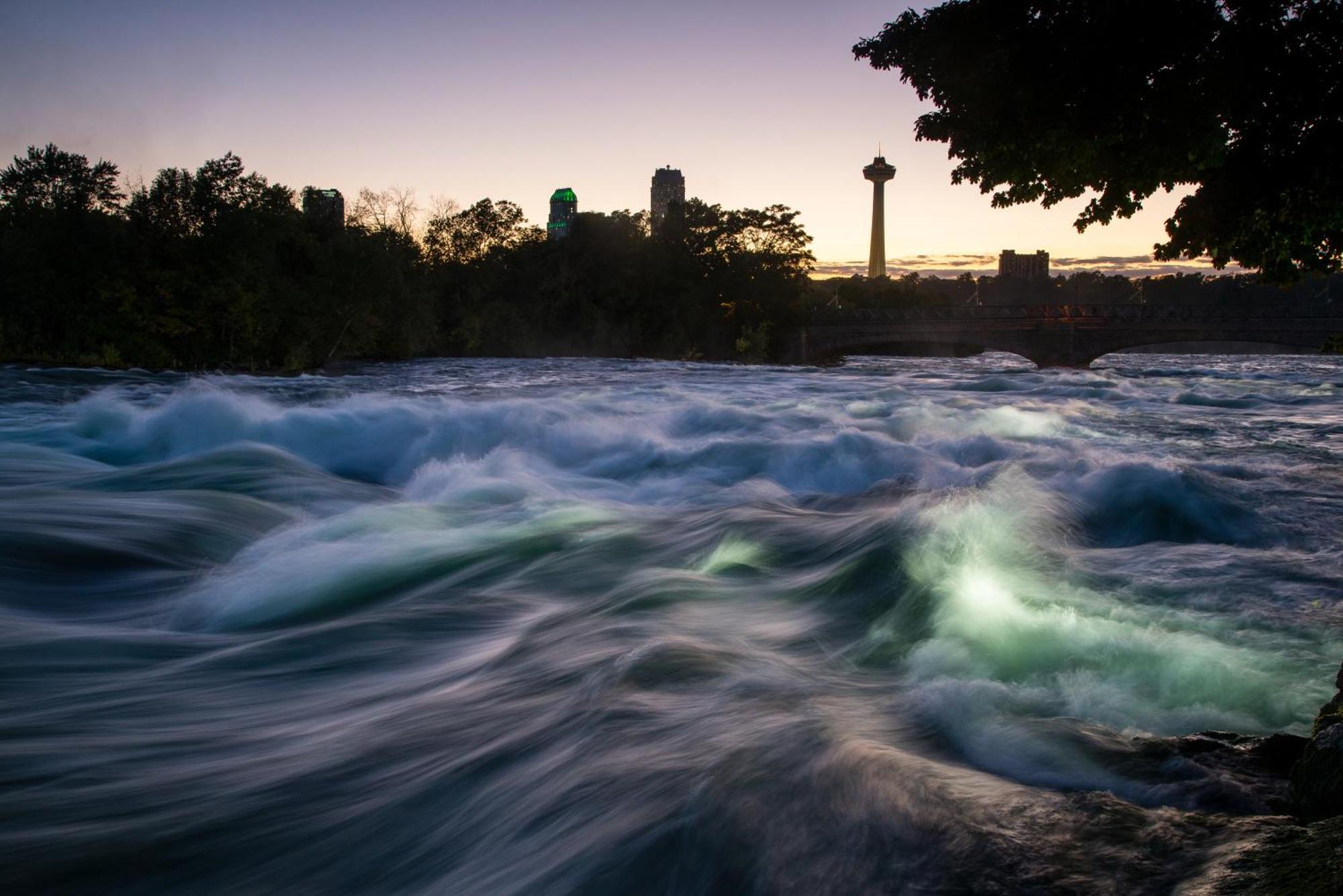 Sterling Inn & Spa Niagara Falls Exteriör bild